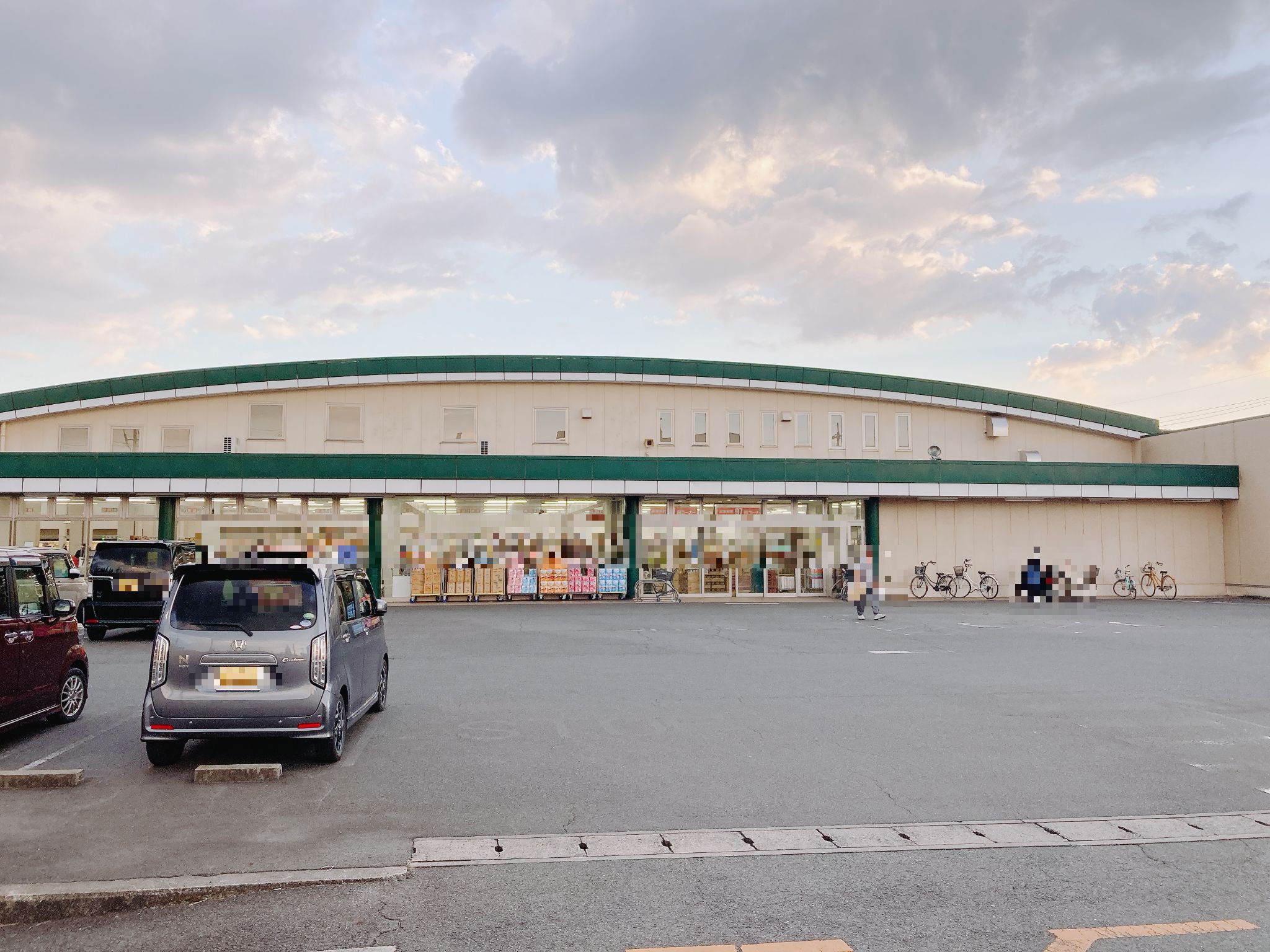 ラ・ムー駅家店
